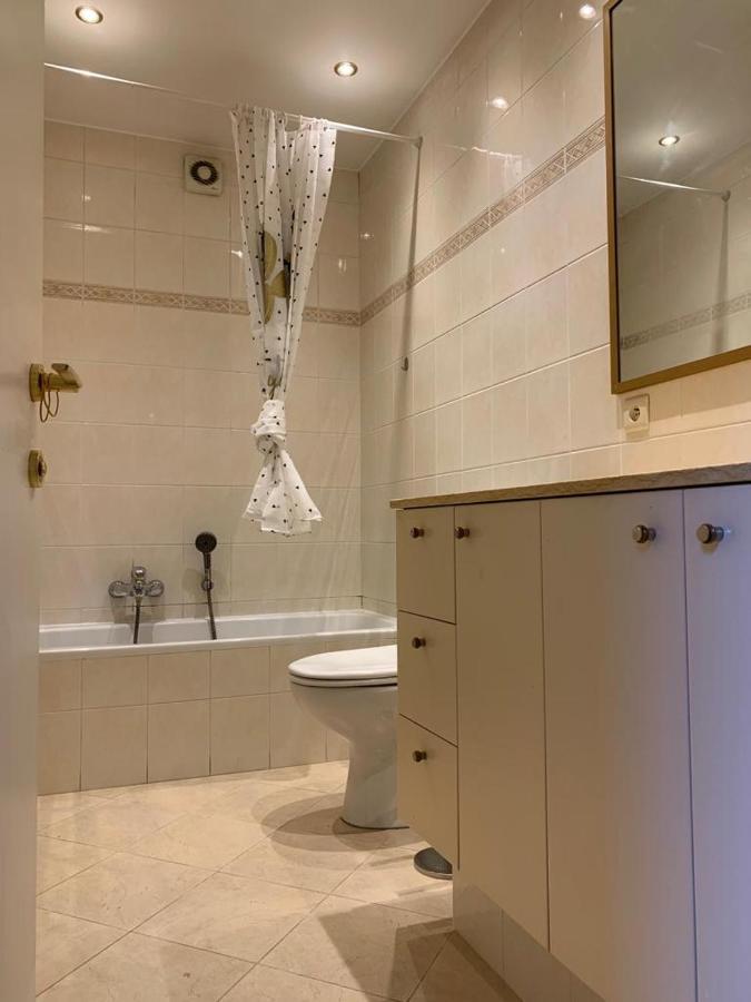 Lovely Two Bedroom Apartment With Free Parking Anvers Exterior foto